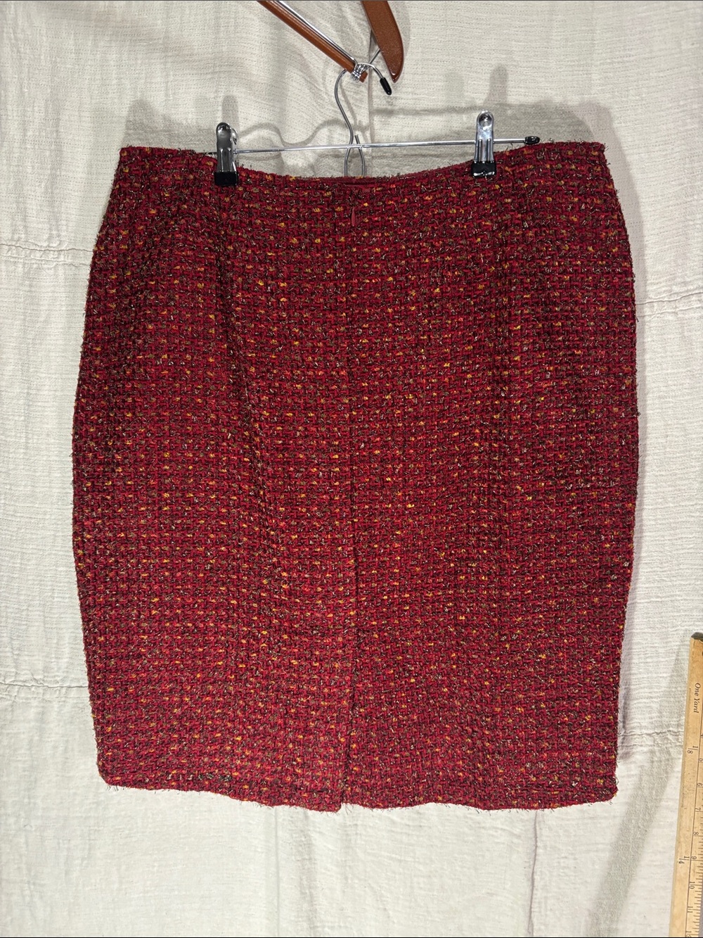 VTG Doncaster Tweed 2-Piece Skirt Suit Set Burgundy Red Metallic Size 18 USA EUC - Picture 15 of 16